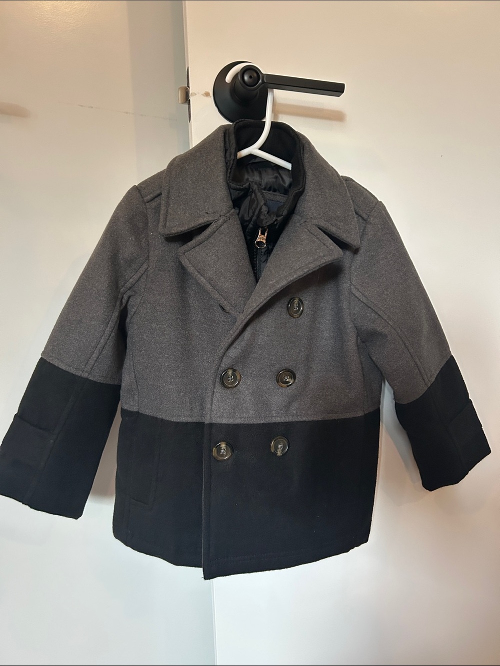 Boys Two-Tone Gray & Black Peacoat warm Jacket 3T